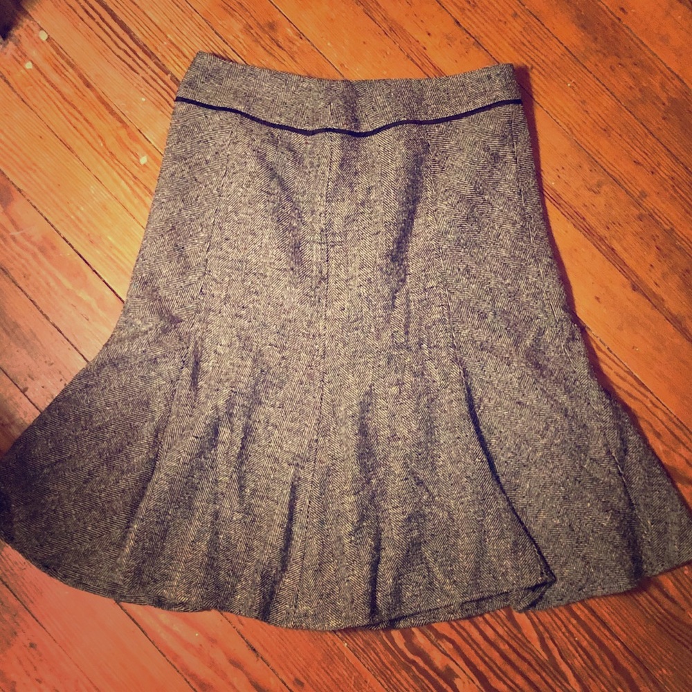Retro/classic skirt